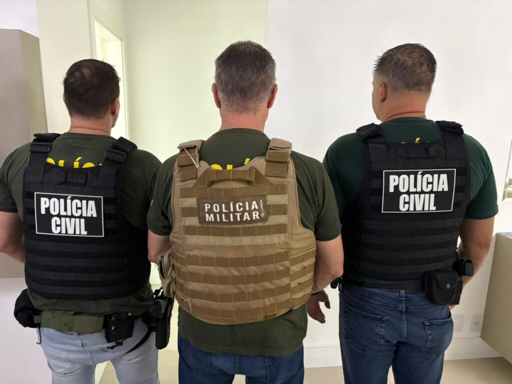 Envolvidos em esquema de “rachadinha” são alvos de operação do Gaeco em Navegantes e BC