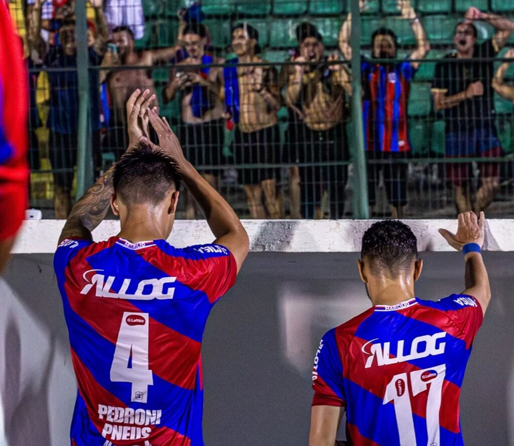 Marinheiro anuncia barca com sete jogadores de saída do clube