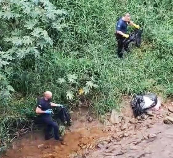 Partes de corpo de mulher são encontrados esquartejados em rio de SC