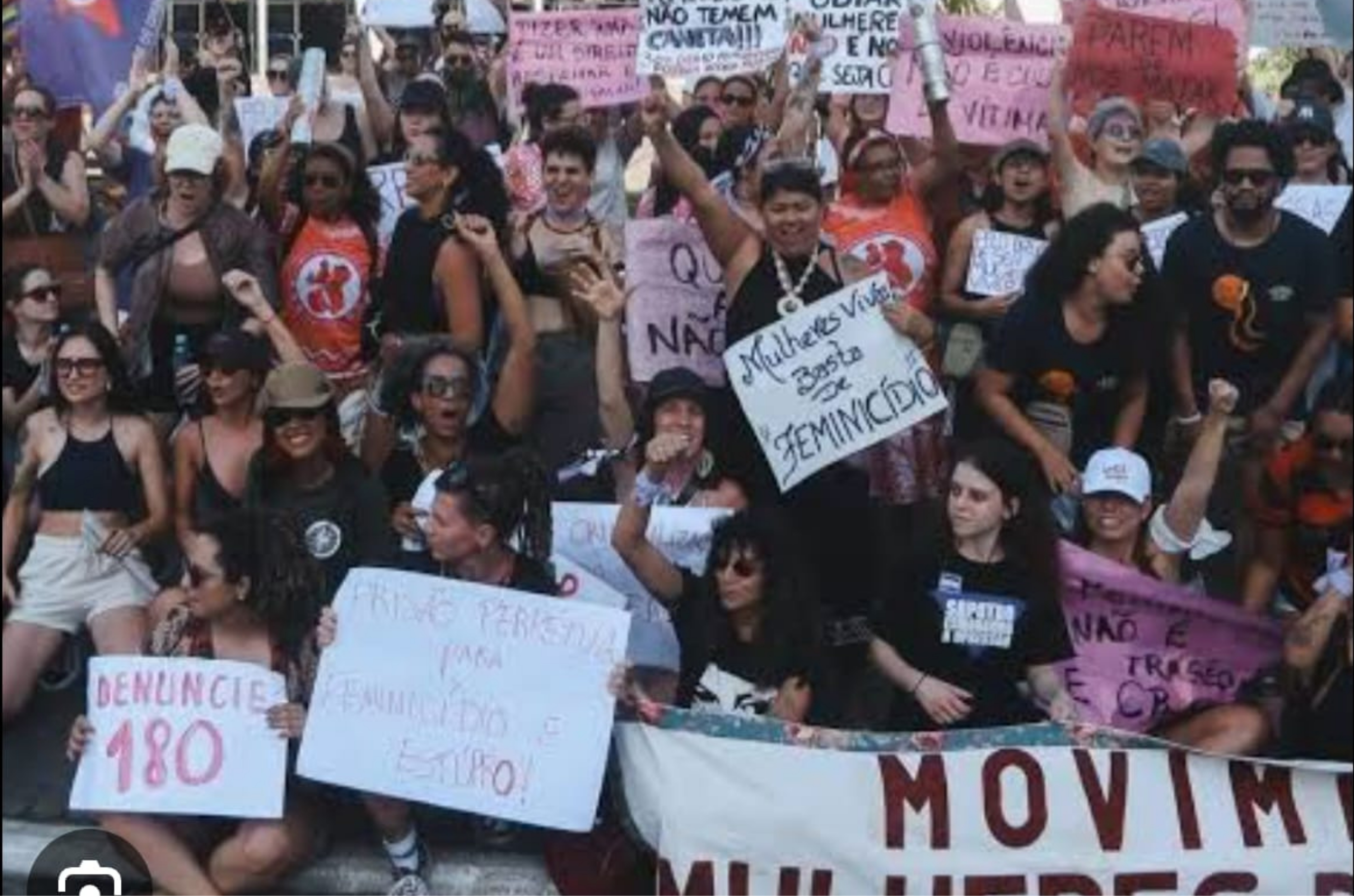 8M mobiliza Itajaí contra feminicídio e violência de gênero