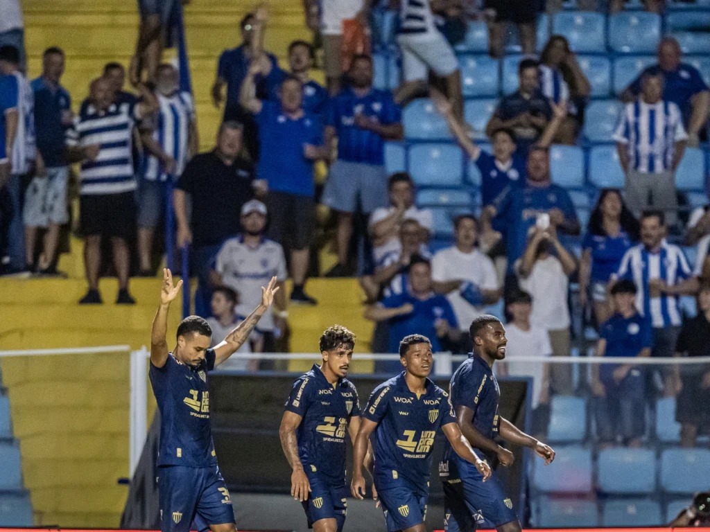 Avaí enfrenta a Portuguesa na 3ª fase da Copa do Brasil