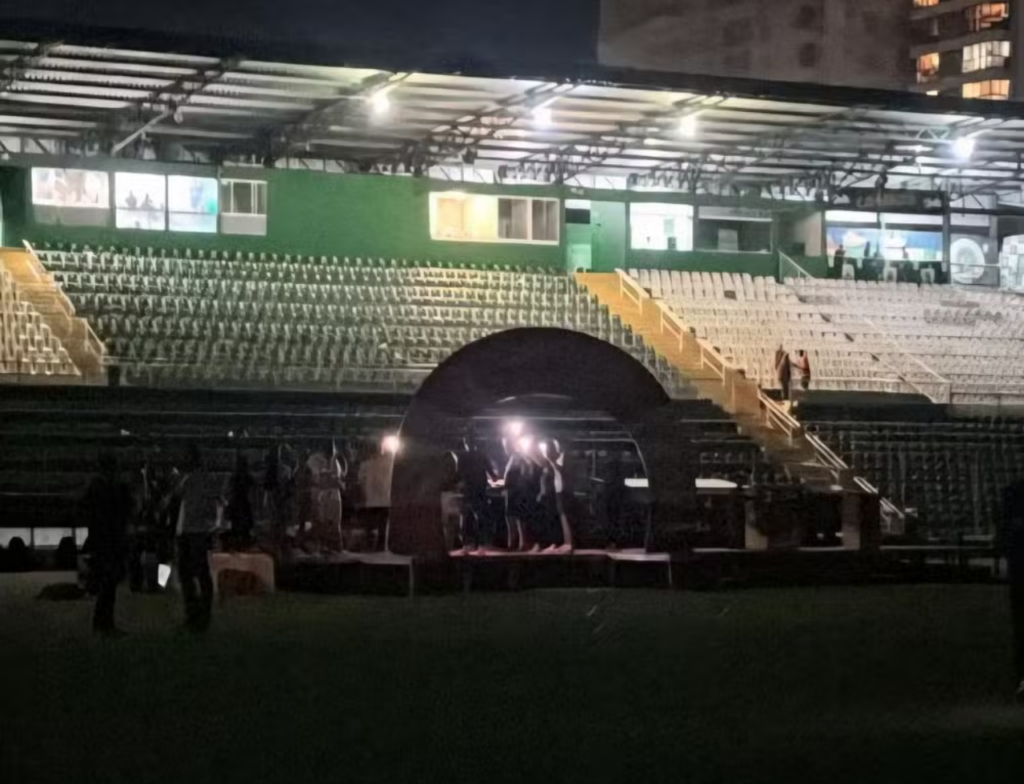 Chapecoense explica apagão após festa do título do Barra