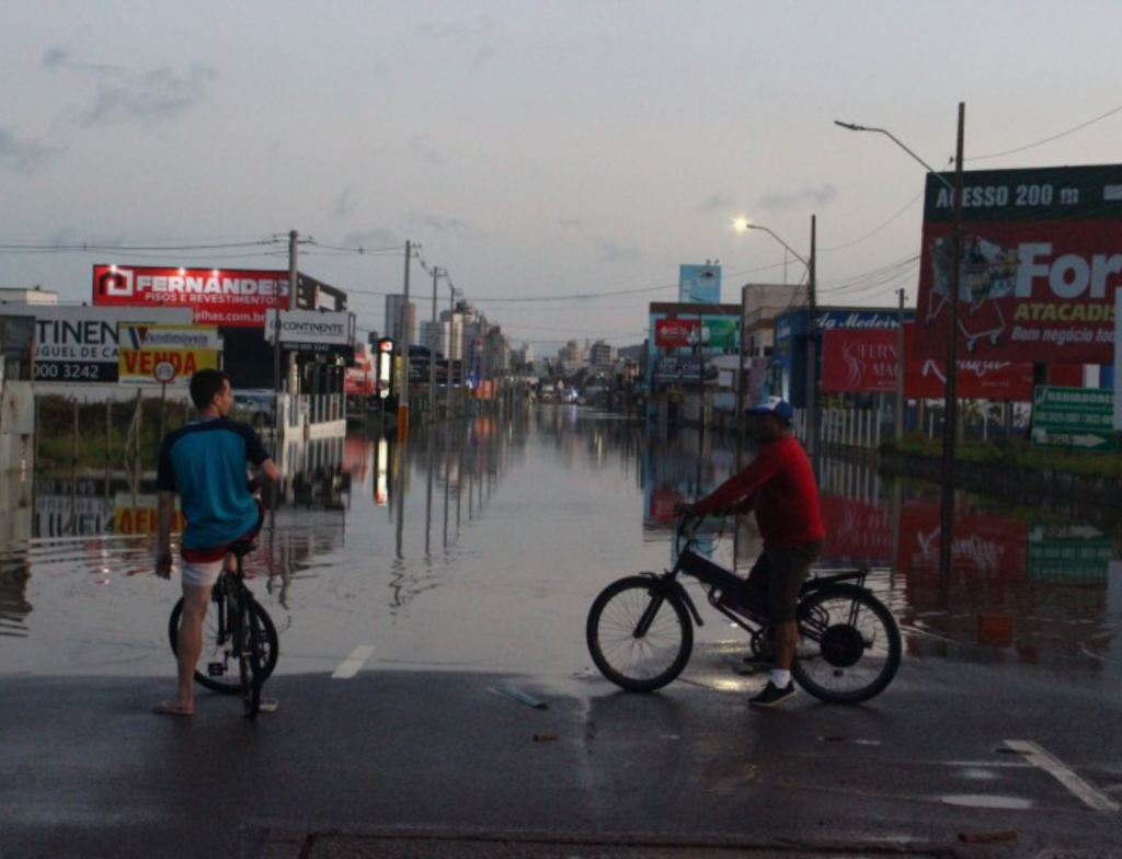 Ministério Público promove audiência para discutir enchentes no bairro Dehon