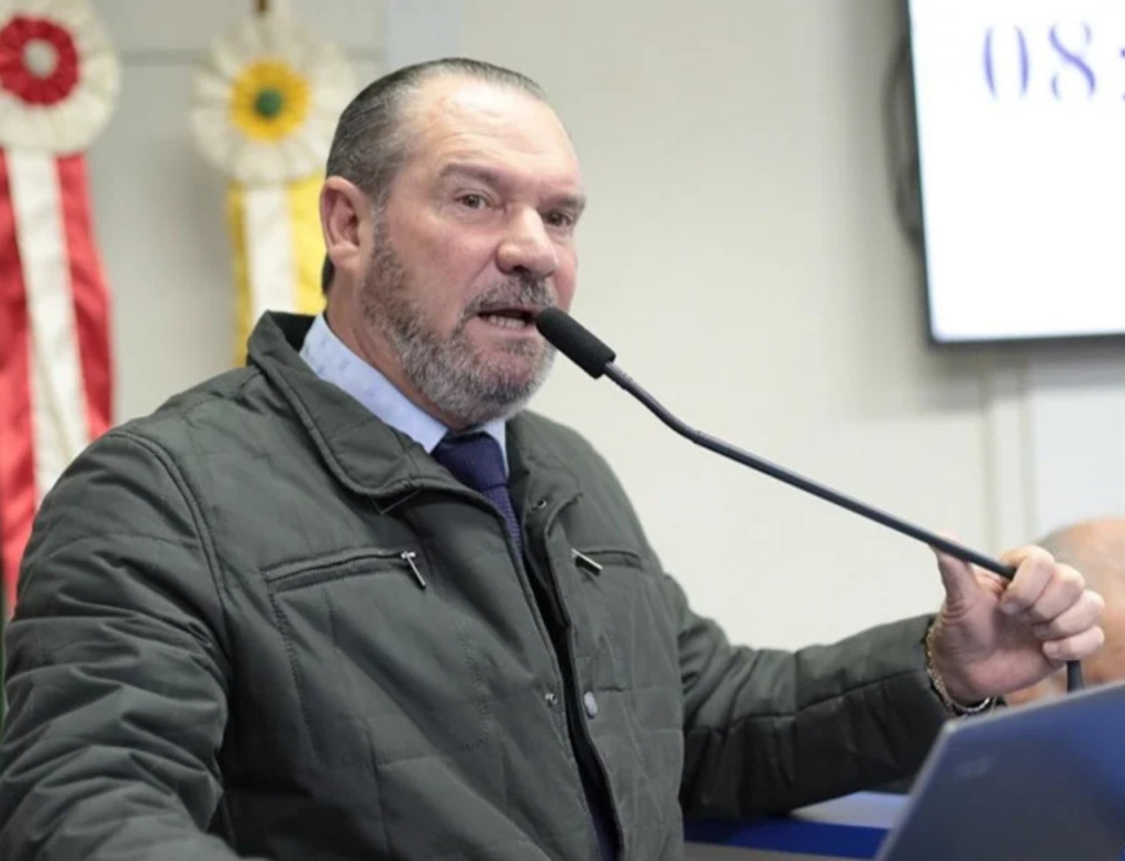 Gelson Bento coloca nome à disposição para Câmara Federal