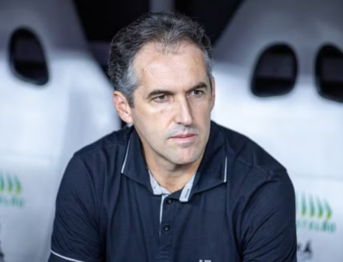 Remo encaminha acerto com técnico Léo Condé