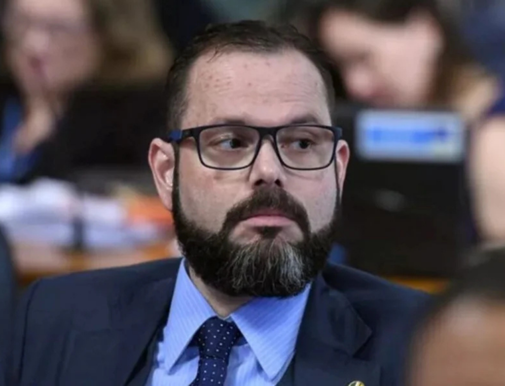 Seif não assina CPI contra ministros do STF e critica foco do pedido