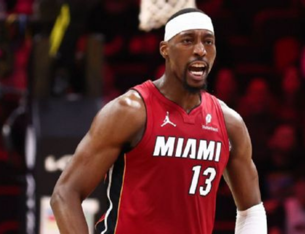 Bam Adebayo faz 83 pontos em uma partida e entra para a história da NBA