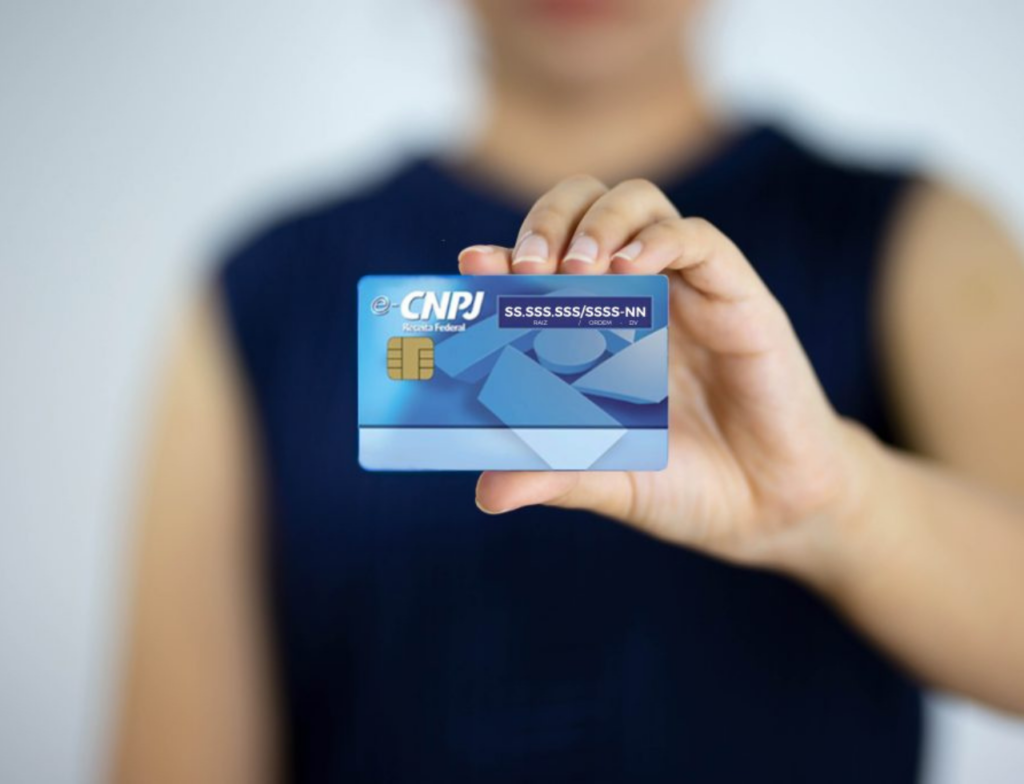 Novo CNPJ com letras e números começa em julho de 2026 no Brasil