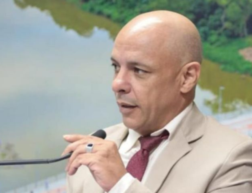 Projeto propõe folga no aniversário para servidores em Tubarão