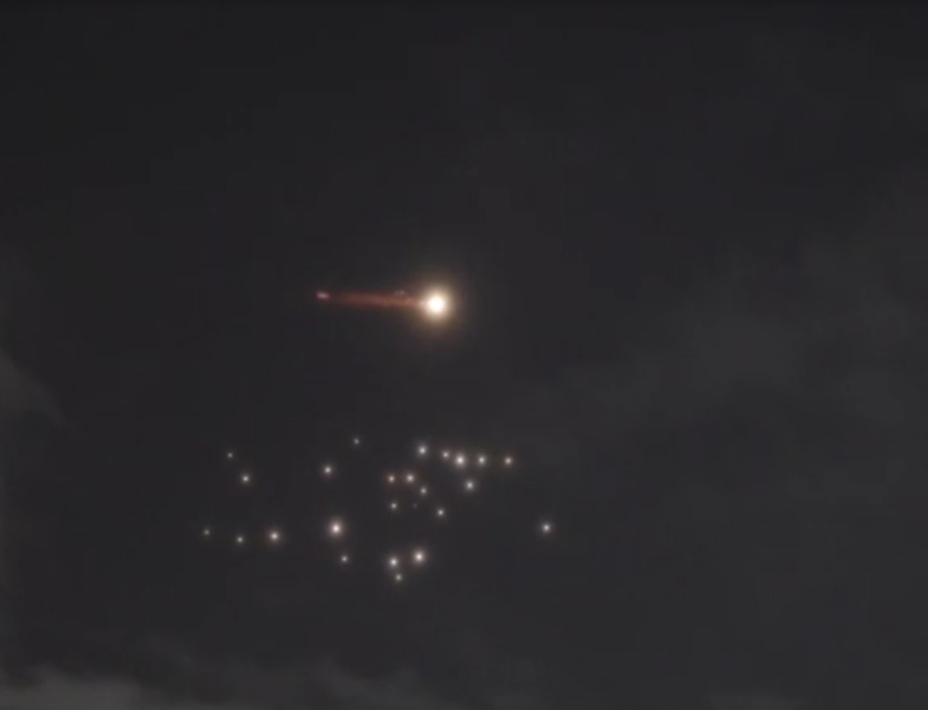 Irã diz usar armas inéditas em guerra contra EUA e Israel