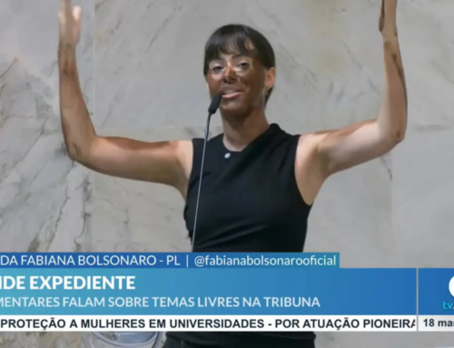Deputada faz ‘blackface’ na Alesp e caso vai parar na polícia