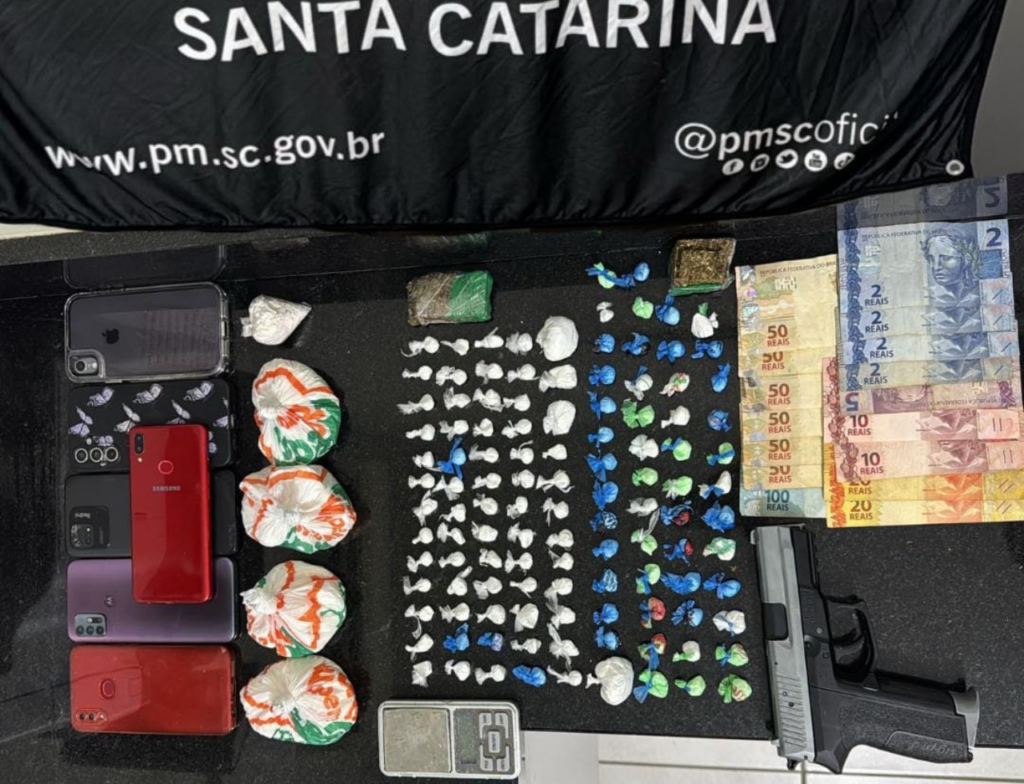 Polícia apreende mais de 500g de cocaína e detém cinco em Braço do Norte