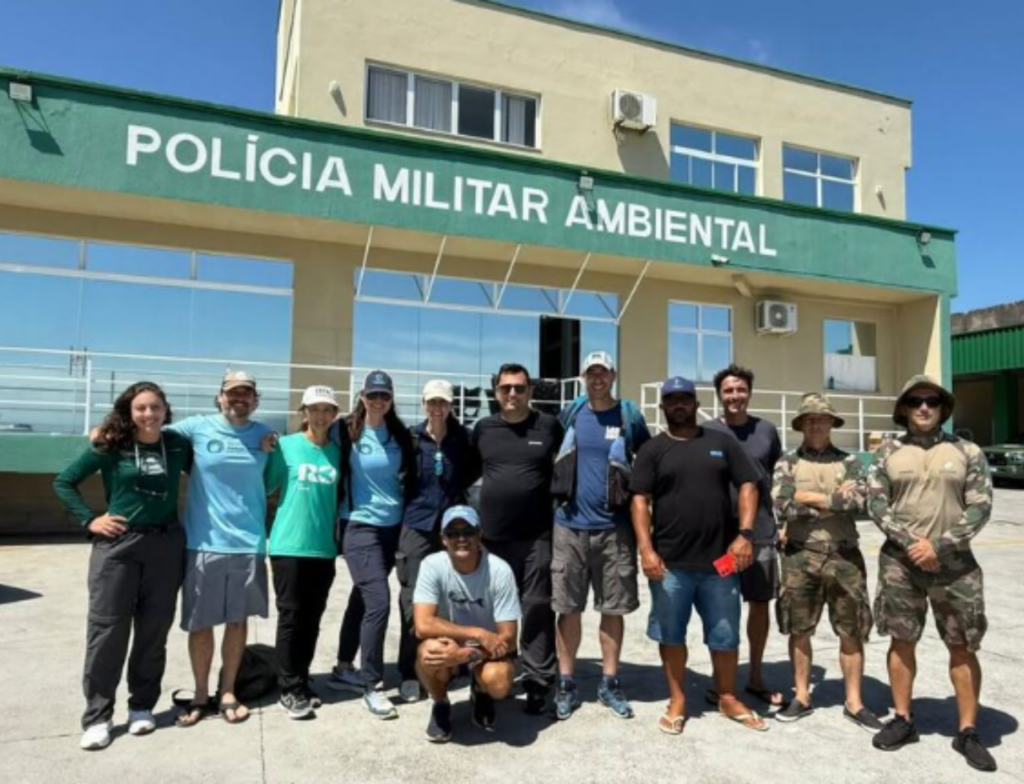 Pesquisa avalia saúde dos botos no complexo lagunar de Laguna