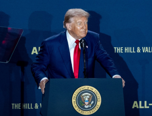 Trump suspende ataques ao Irã por cinco dias após aproximação entre os países