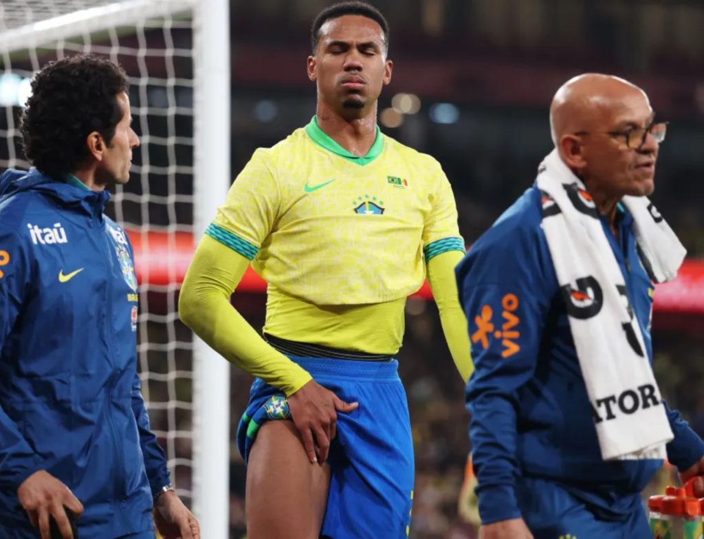 Gabriel Magalhães é cortado da Seleção por dor no joelho
