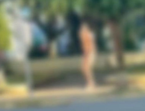 Homem em surto é flagrado nu no Centro de Braço do Norte