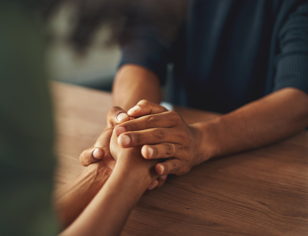 Grupo em Tubarão acolhe pessoas afetadas pelo suicídio