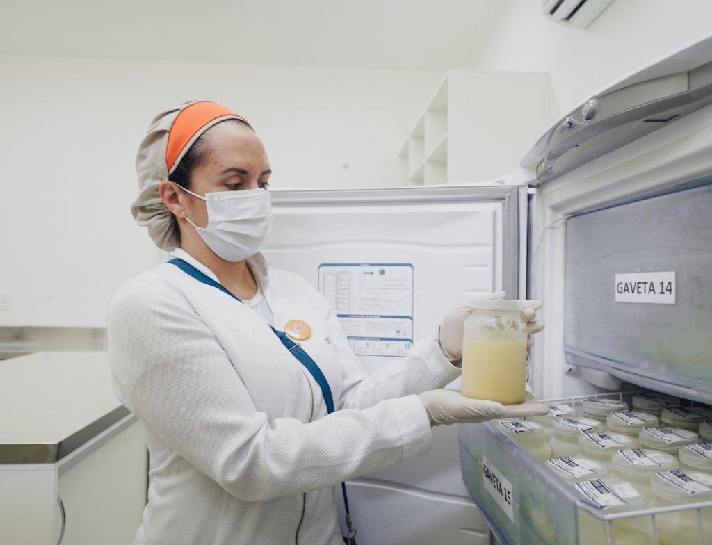 Banco de Leite alerta para estoque baixo em Tubarão