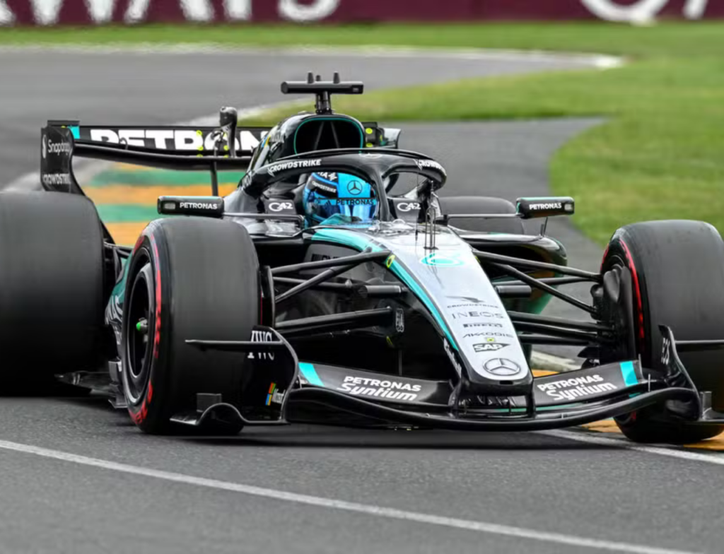 Russell conquista pole na abertura da F1 2026 na Austrália