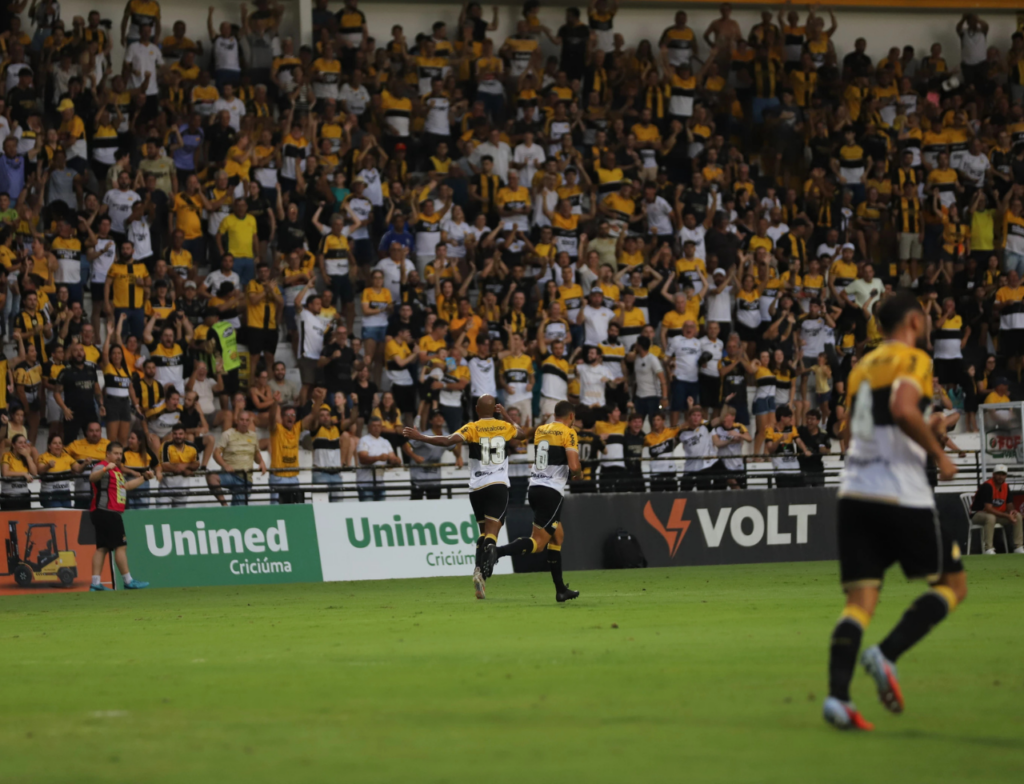 Criciúma vence Camboriú nos pênaltis e conquista Taça Acesc