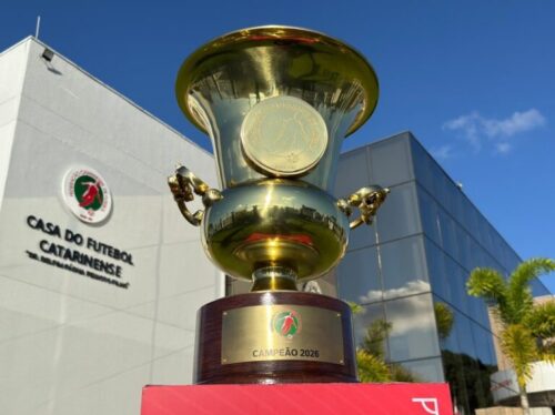 Federação apresenta novo troféu do Campeonato Catarinense 2026