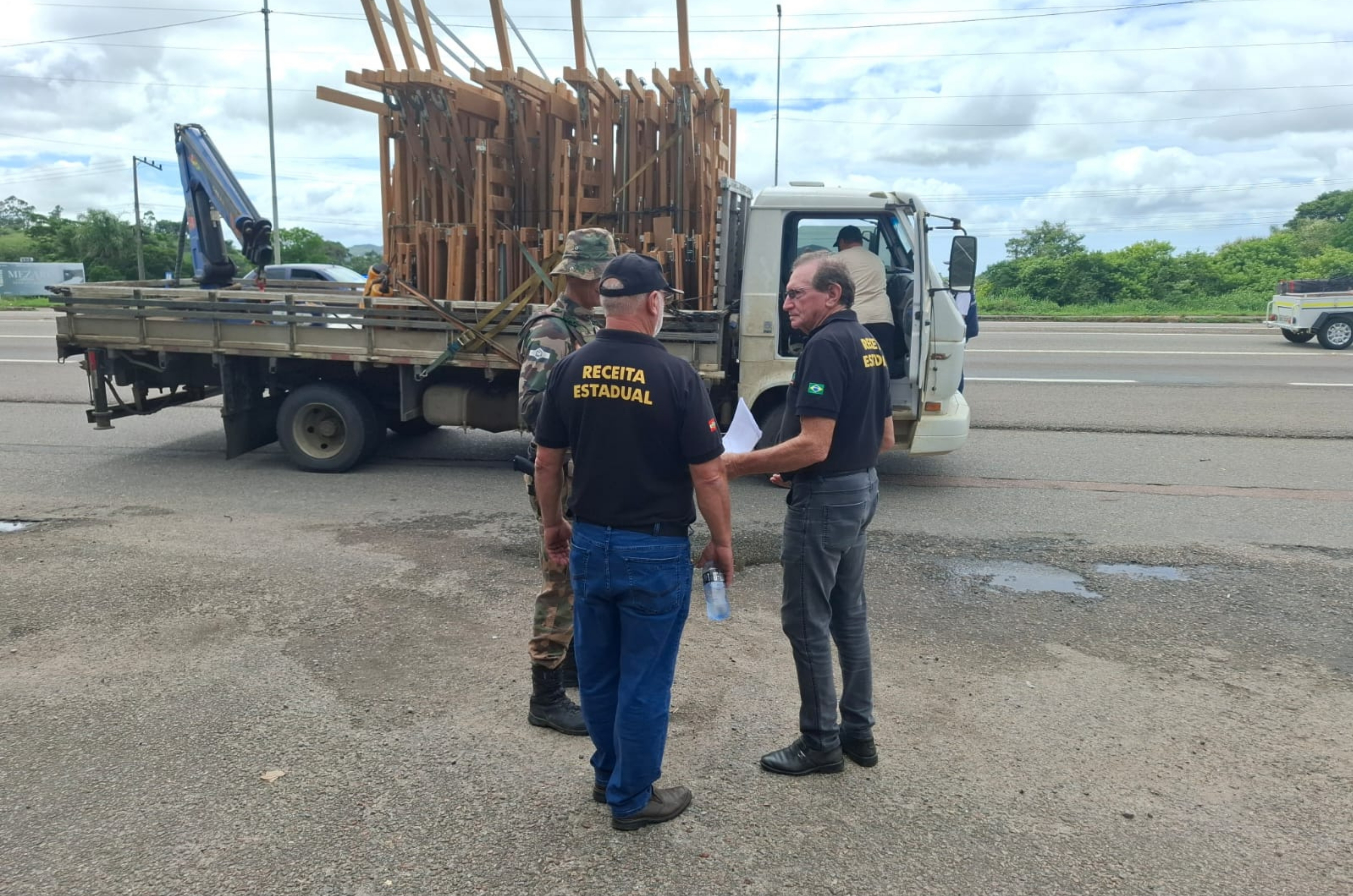 Fisco flagra quase R$ 800 mil em mercadorias irregulares no Sul de Santa Catarina