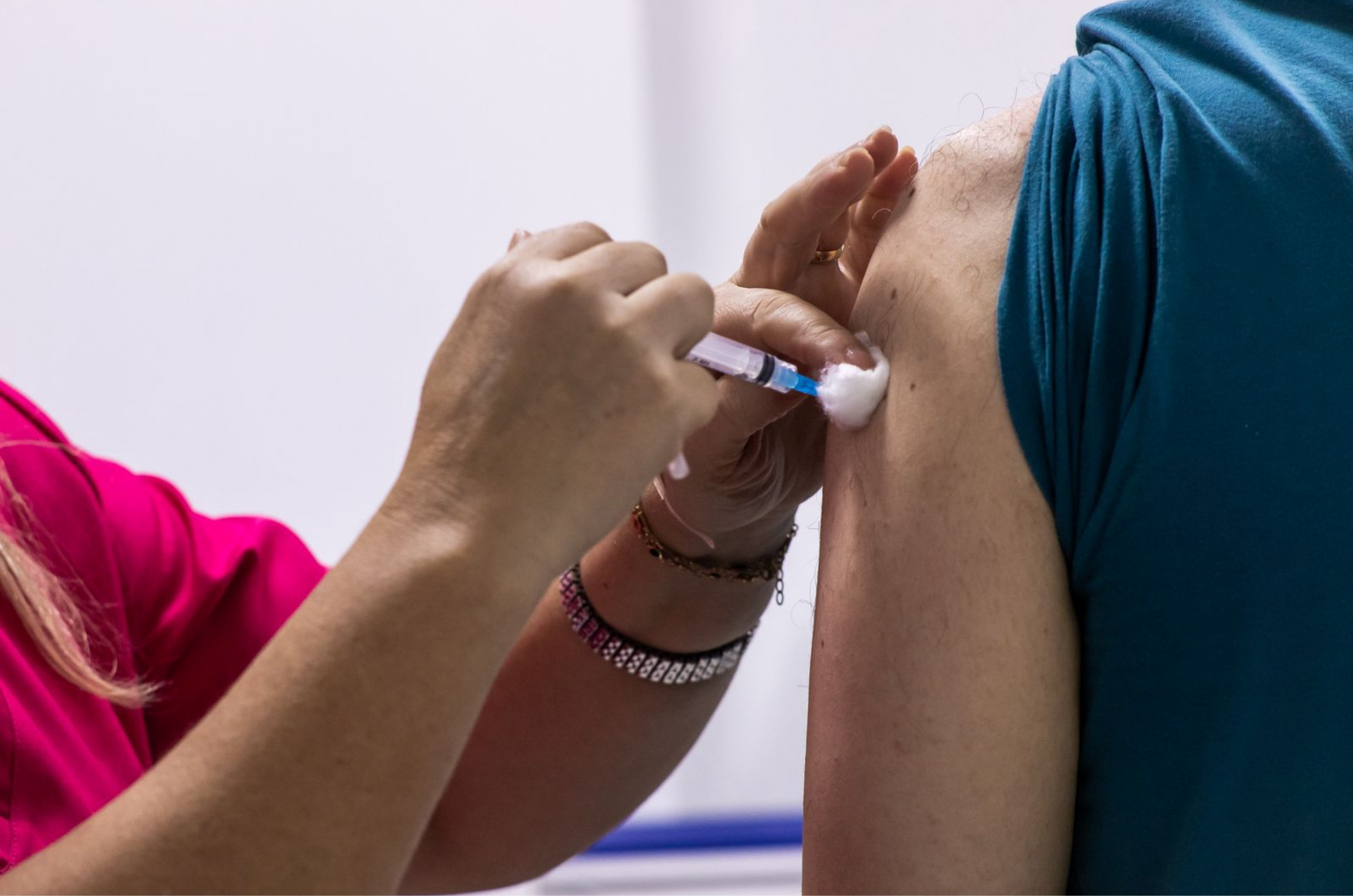 Florianópolis vacina mais de 10 mil contra gripe em um dia