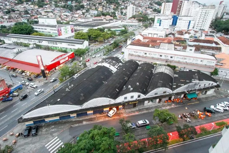Justiça determina reforma emergencial na antiga rodoviária em Florianópolis