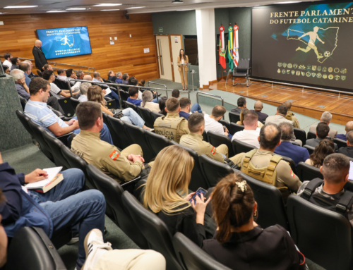 Ministério Público propõe ação integrada contra violência nos estádios em SC