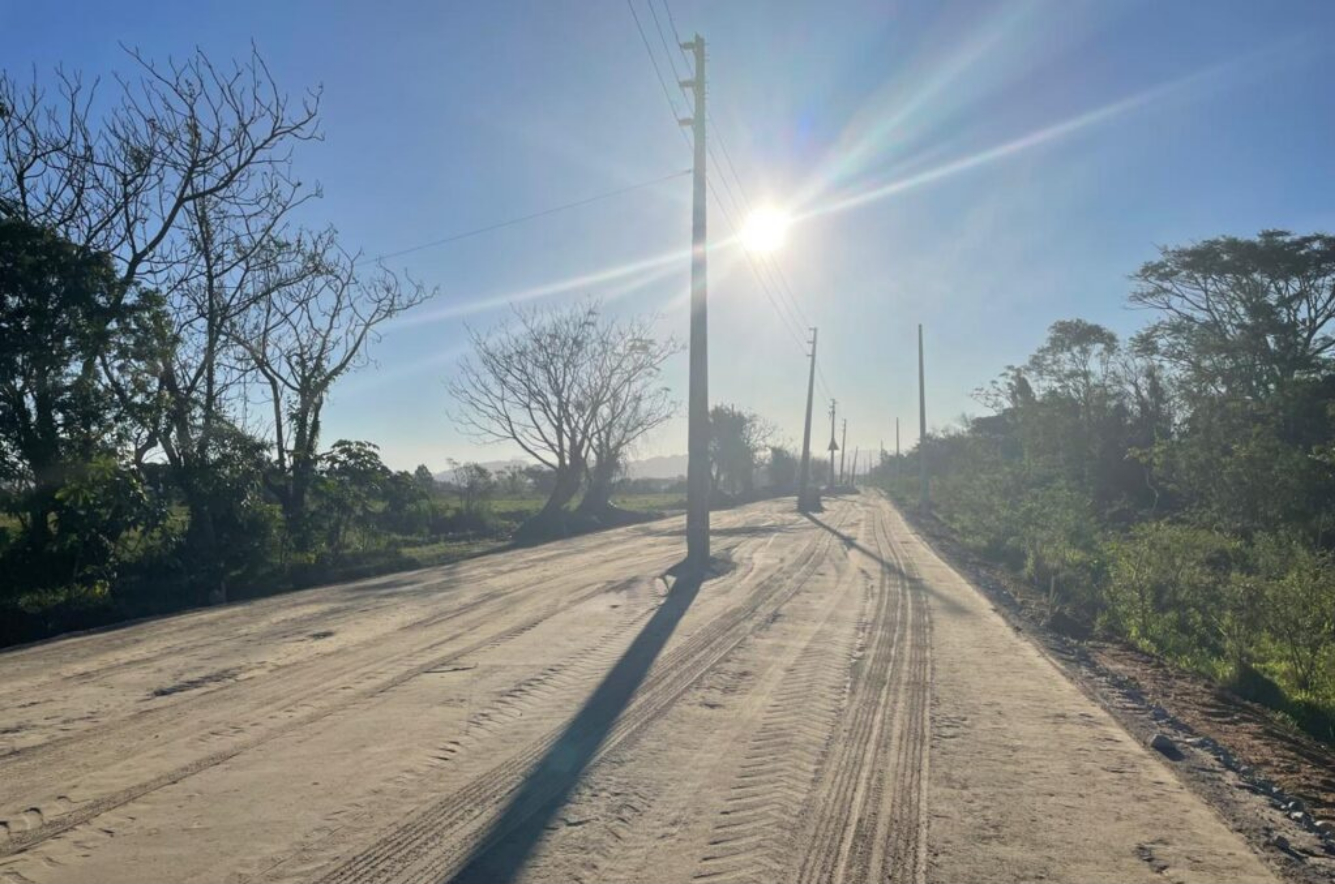 Moradores cobram explicações sobre atraso na rede elétrica da Aggeu Medeiros
