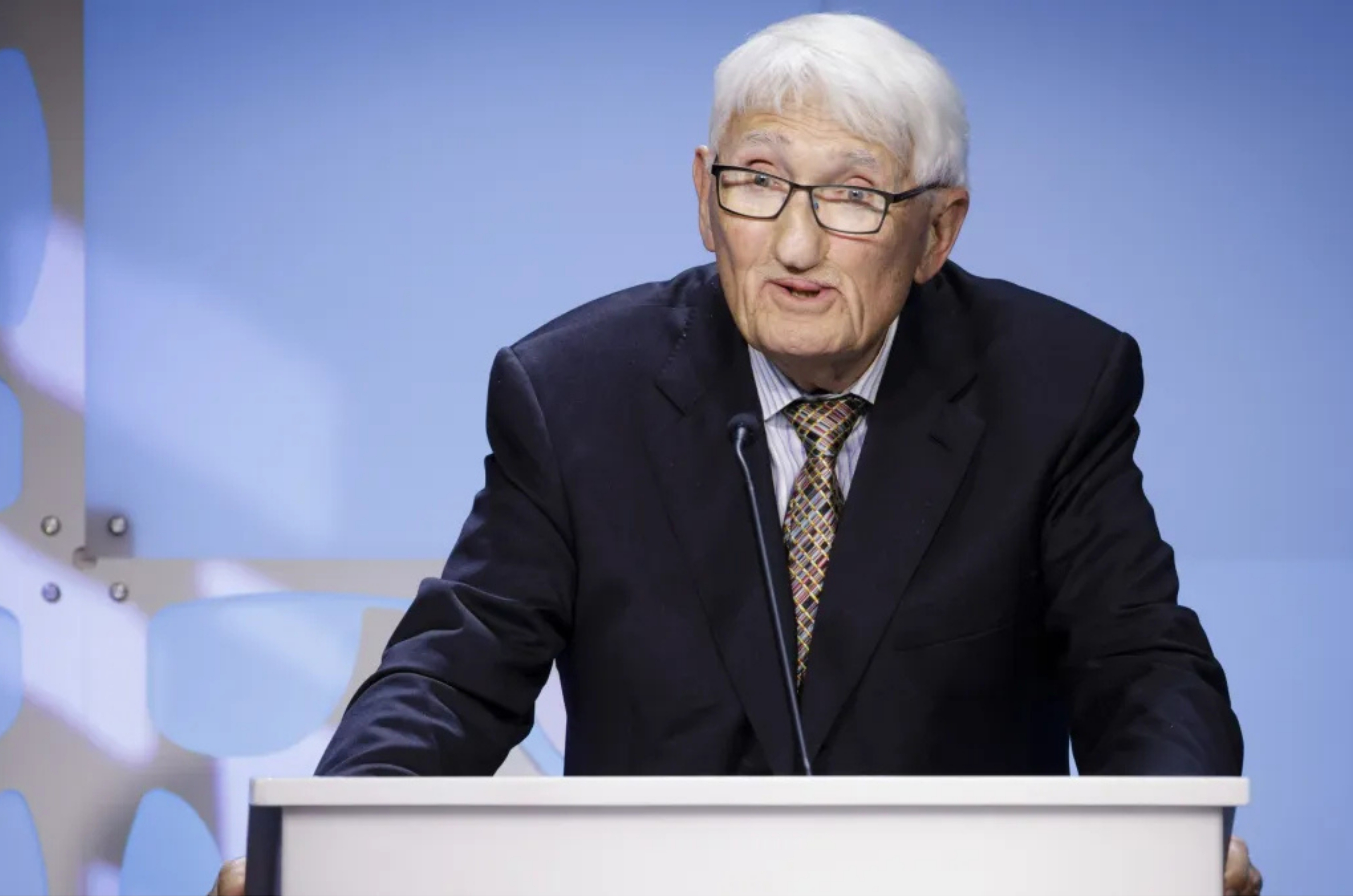 Morre Jürgen Habermas, o filósofo que influenciou gerações e dividiu a Alemanha