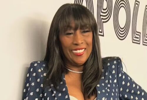 Morre Kiki Shepard, ex-apresentadora do “Apollo”, aos 74 anos