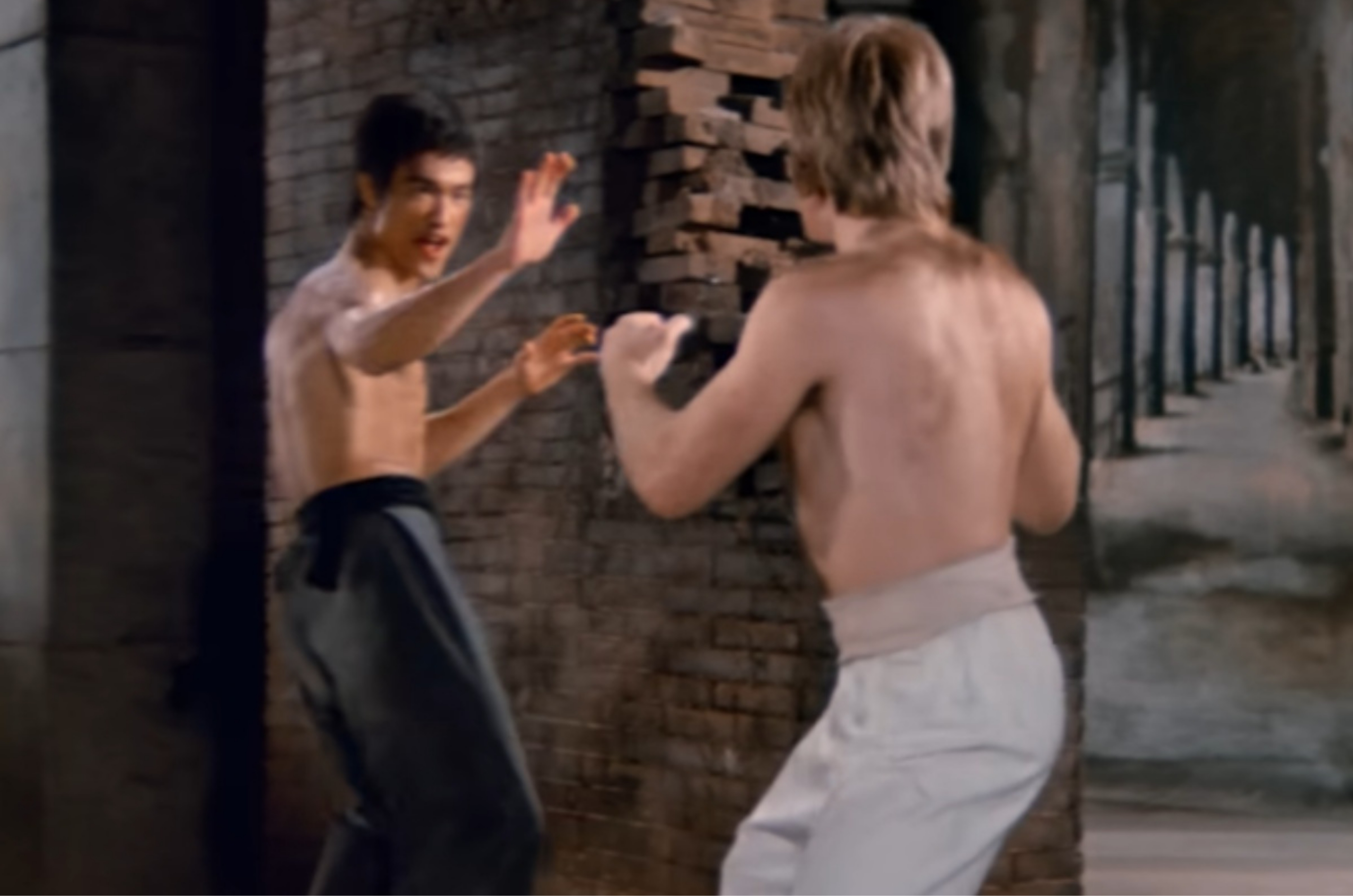 Morte de Chuck Norris reacende luta histórica com Bruce Lee