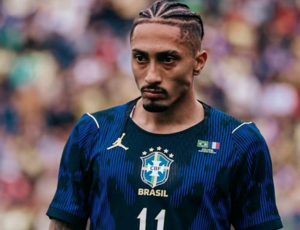 Raphinha deve desfalcar Brasil contra a Croácia