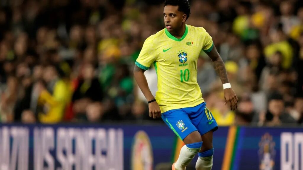 Rodrygo rompe ligamento do joelho e está fora da Copa de 2026