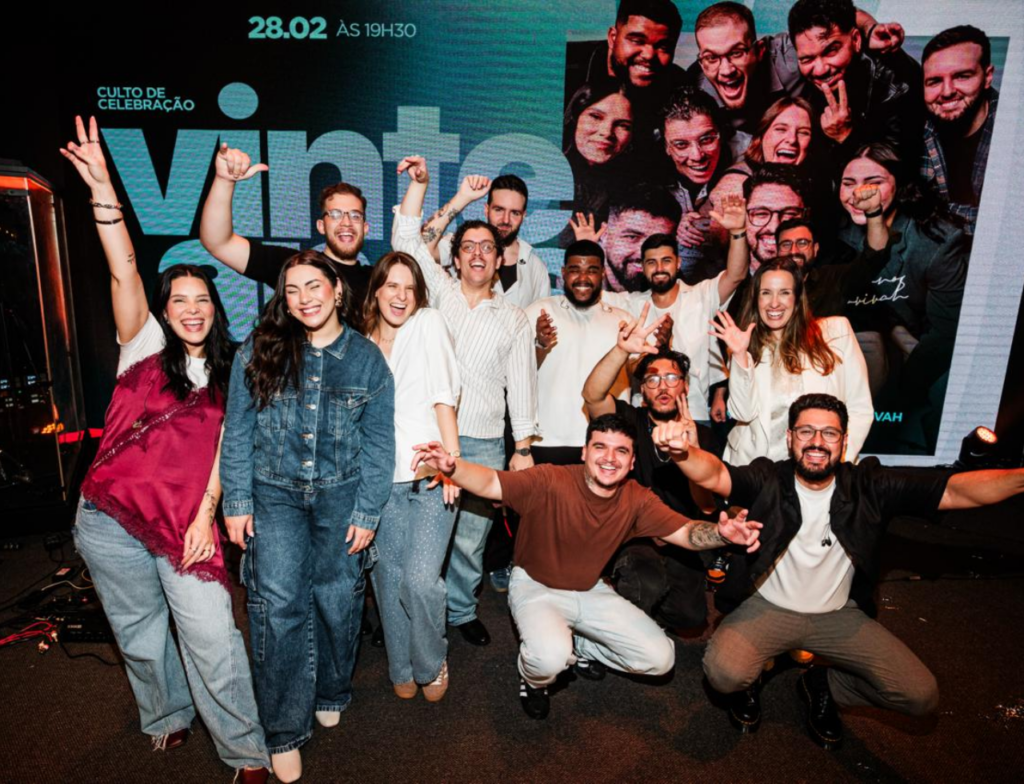 Ministério Avivah celebra 20 anos com casa cheia na Capital