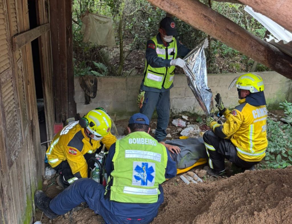 Simulado da Defesa Civil testa resposta a desastres em Tubarão