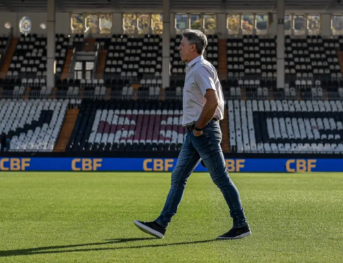 Renato Gaúcho retorna ao Vasco com contrato até o fim de 2026
