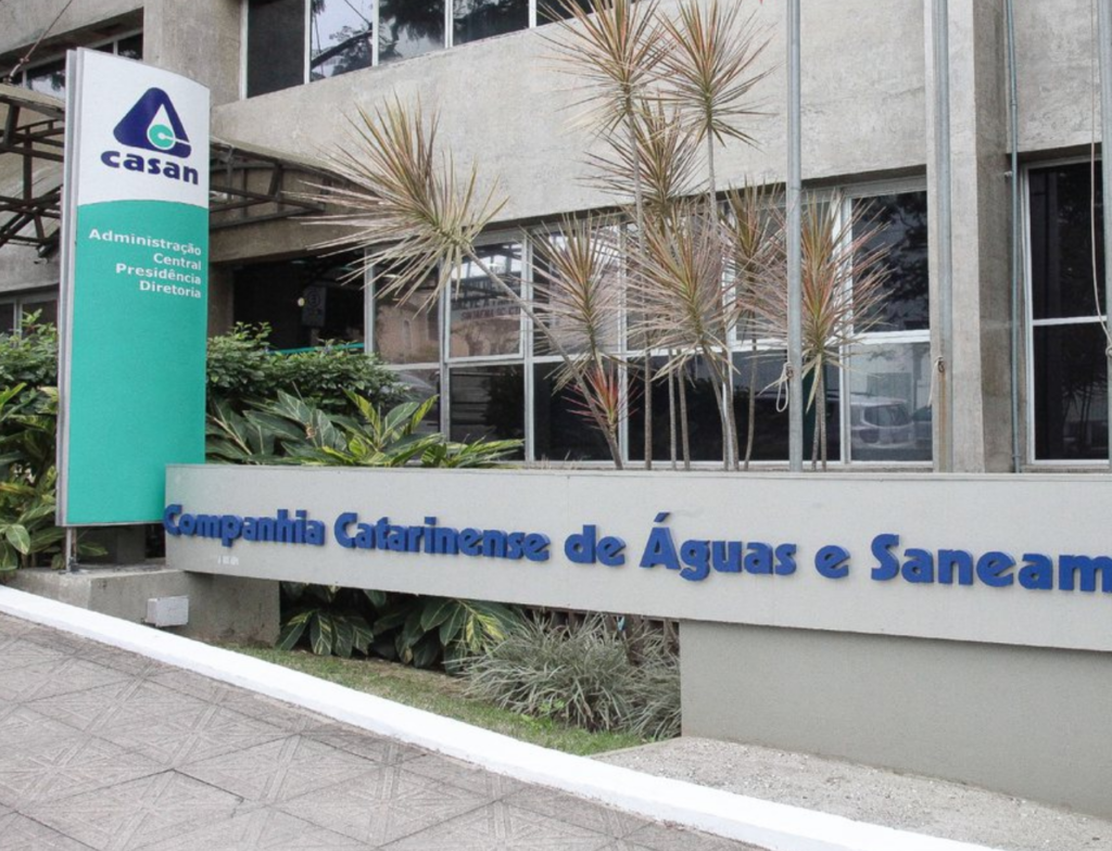 Interligação de adutora pode afetar água em bairros de Florianópolis