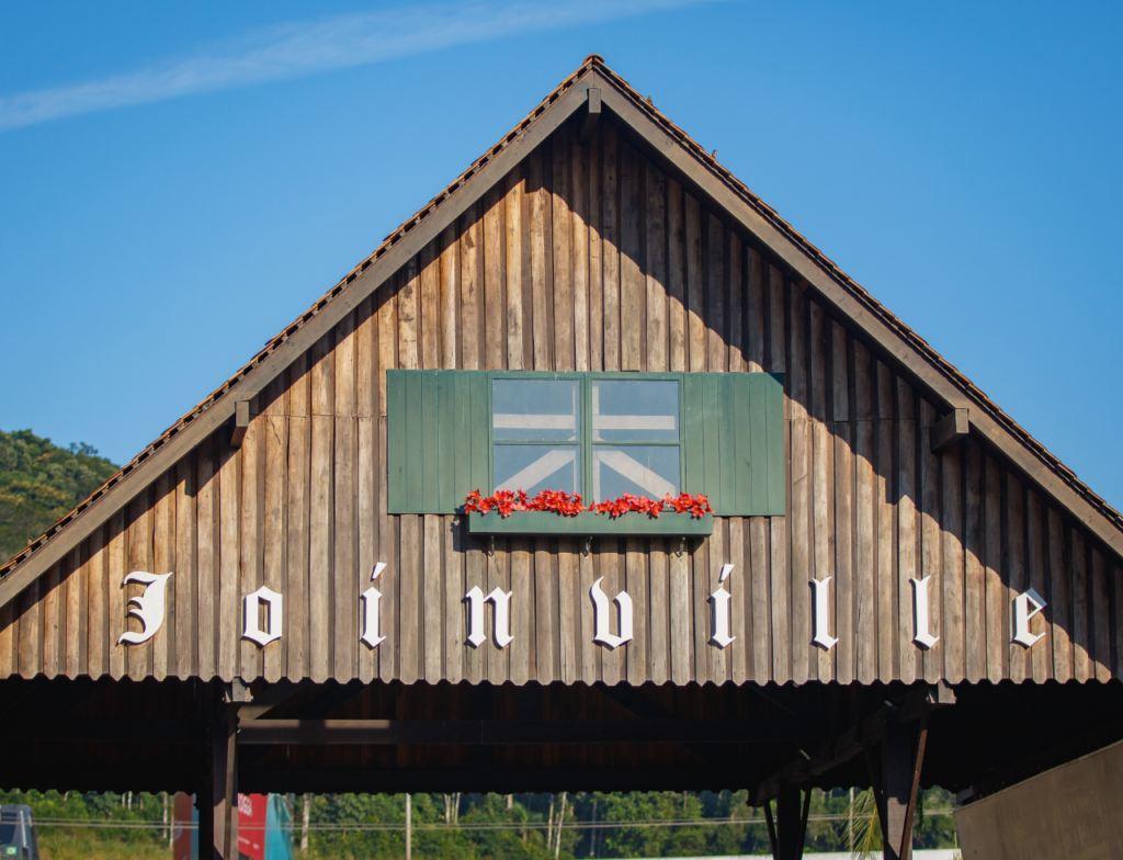 Joinville terá desfile de 175 anos e mudanças no trânsito na segunda