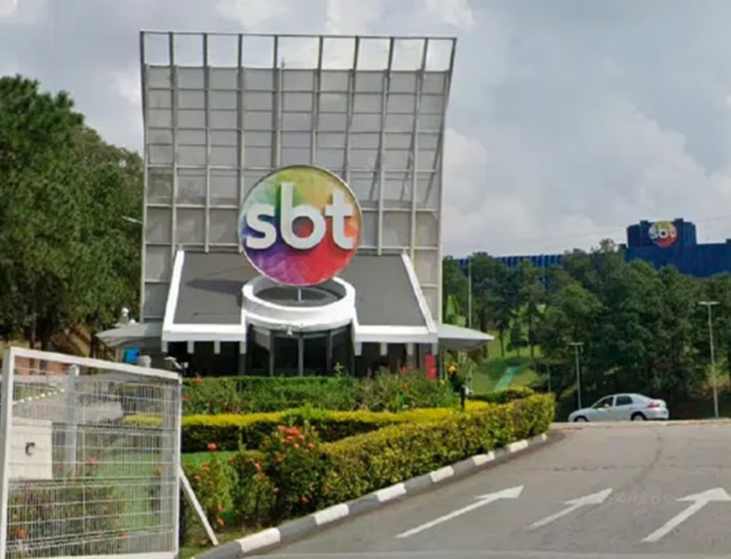 SBT enfrenta queda de audiência e tem pior resultado em 17 anos
