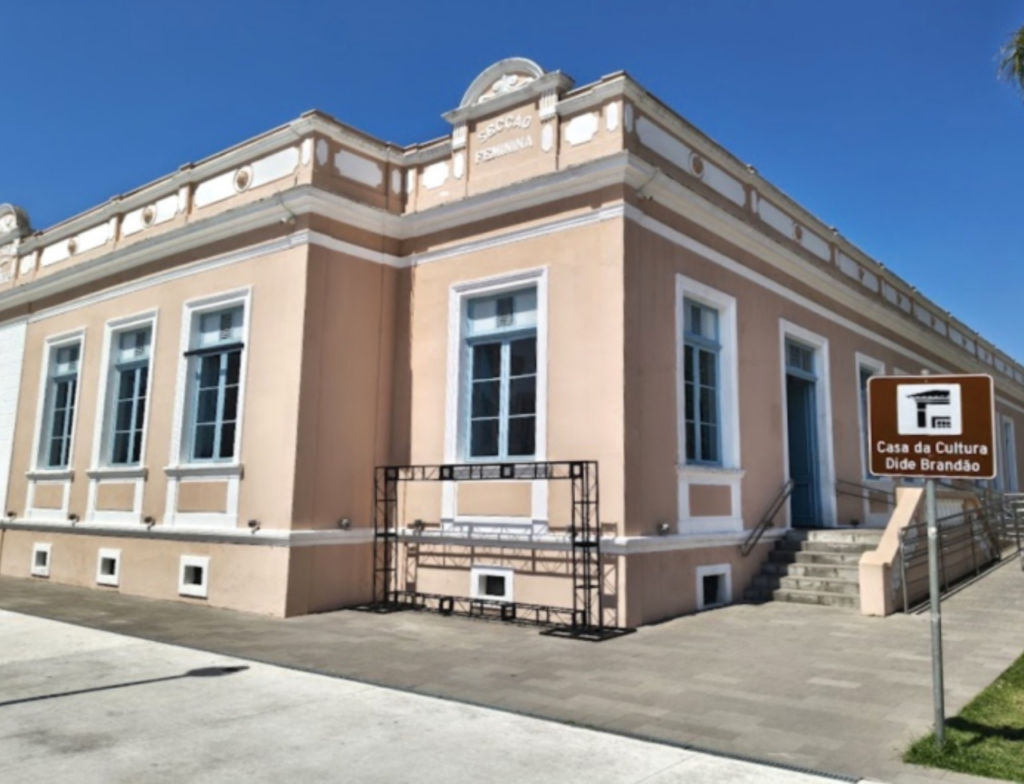 Casa da Cultura de Itajaí abre duas novas exposições em março