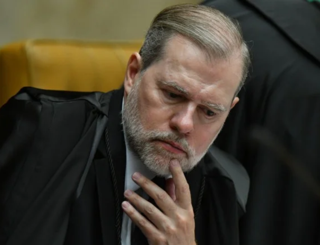 Toffoli se declara suspeito e deixa relatoria de ação sobre CPI do Banco Master