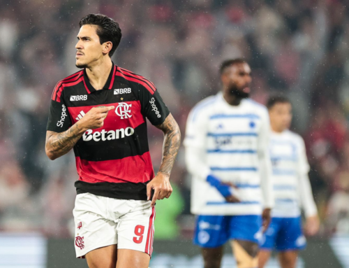 Flamengo vence Cruzeiro no Maracanã e entra no G-4 do Brasileirão