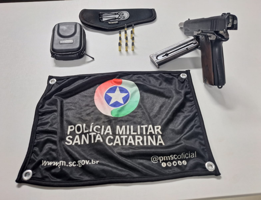 Jovem é preso por embriaguez e porte ilegal na SC-480