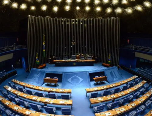 Senado avança com projeto que torna misoginia crime