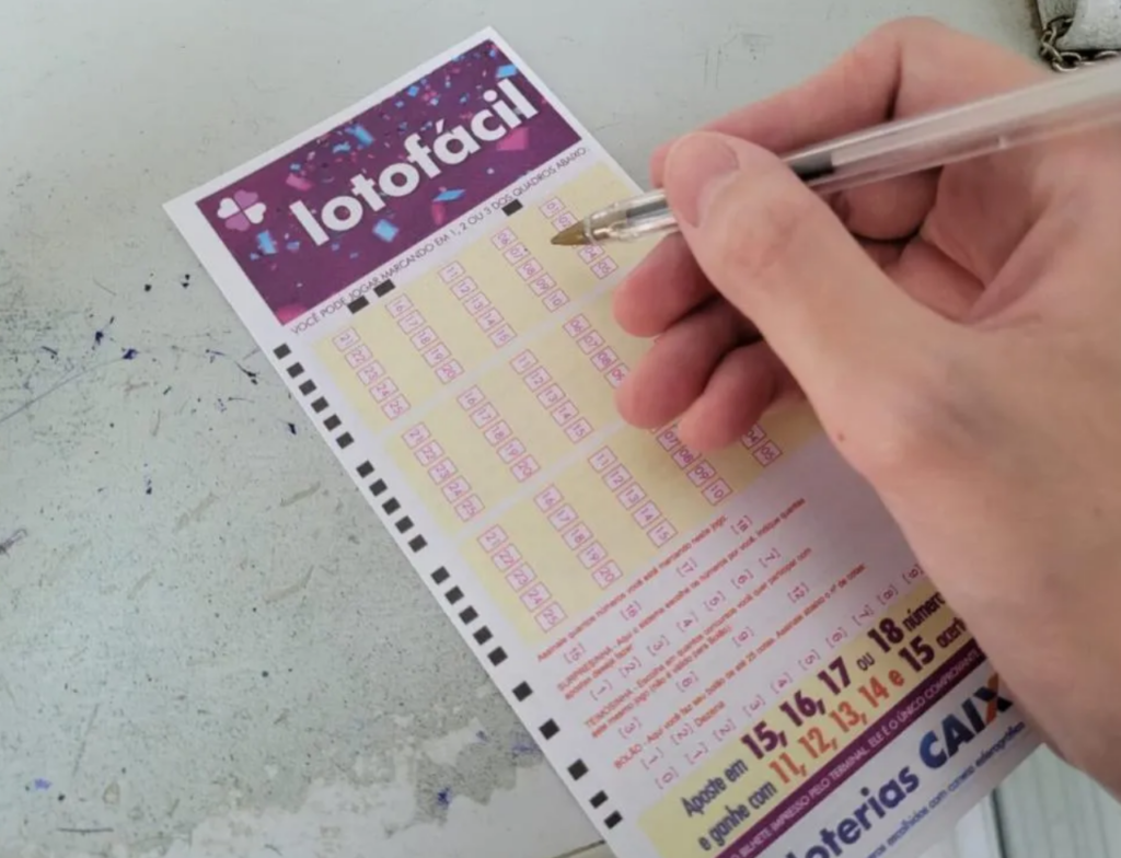 Resultado da Lotofácil 3641: veja as dezenas sorteadas