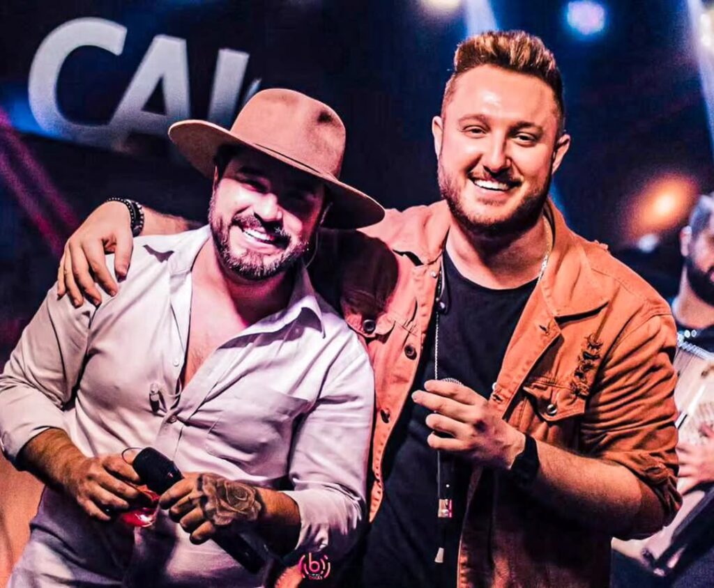 Sextou com os talentos da cidade: estreia de novo quadro da Rádio Cidade Foz do Itajaí será com a dupla Caio e Cristiano