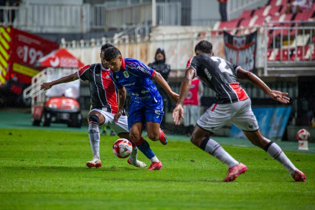 Marcílio Dias encara Joinville em jogo decisivo contra rebaixamento no Catarinense 2026