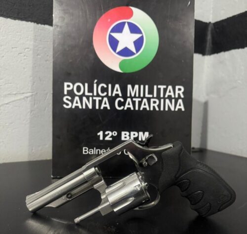 Briga em família termina com homem baleado e adolescente apreendido em Camboriú